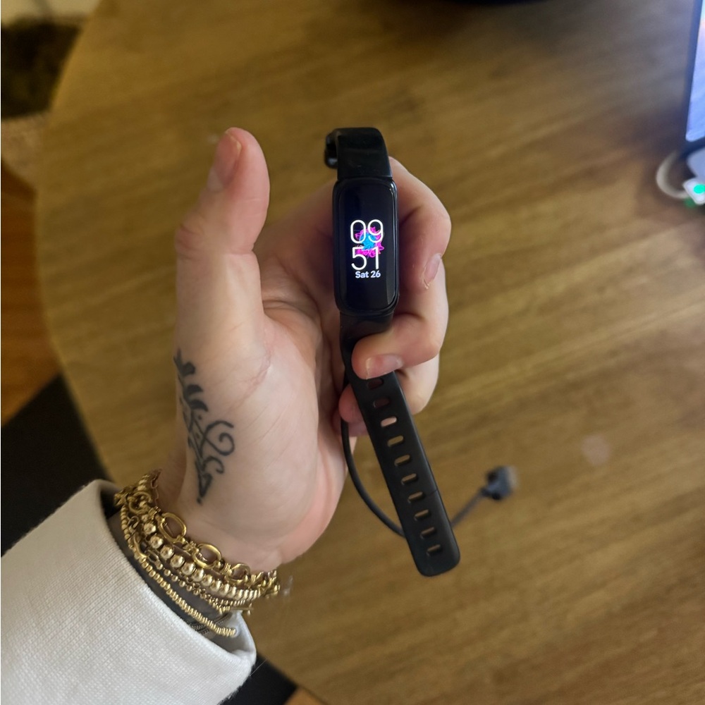 Fitbit inspire 3 with charger